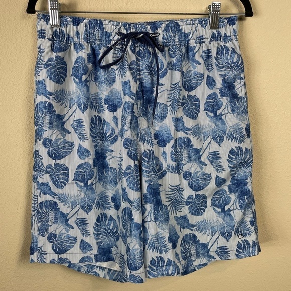 Calvin Klein Men's Swim Shorts Blue Hawaiian‎ print, pockets, lined, sz M, EUC - Picture 1 of 9
